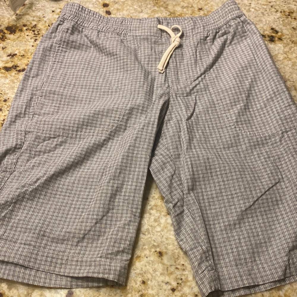 Vince. Mens shorts